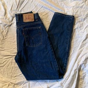 Vintage Levi’s 550 Relaxed High Waisted Mom Jeans